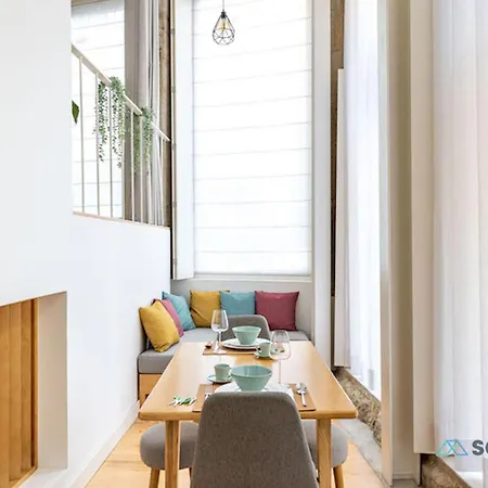 Stylish Triplex Next To Ribeira * Porto